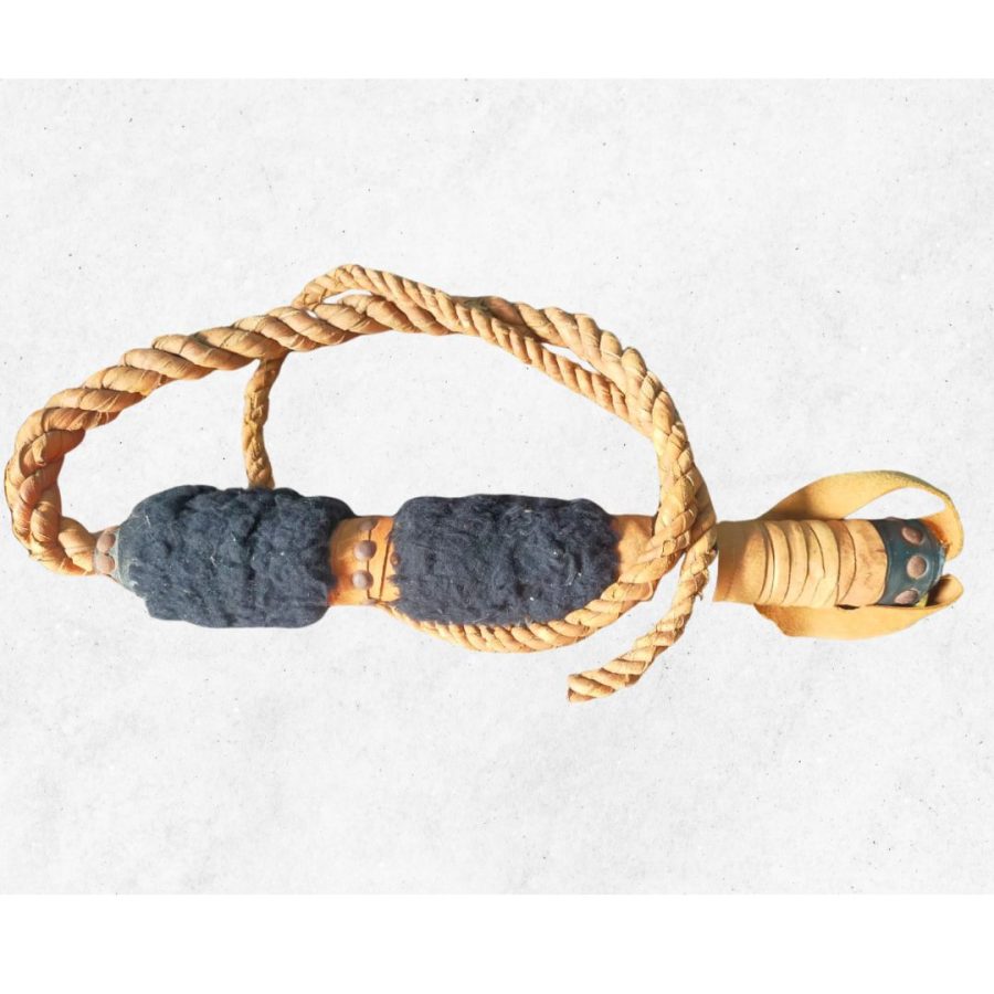 C1002 - Vintage Leather Whip